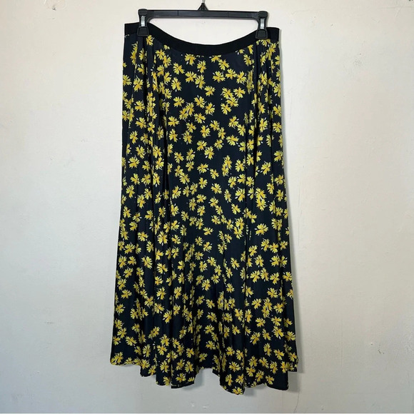 Gone - Picture 2 of 8